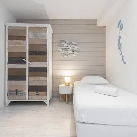 Amazing 3 Bdrs And Garden Place Du Pin Parking ! Apartament Nicea