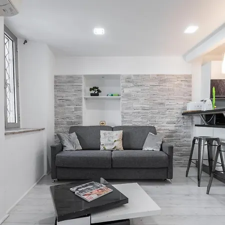 Amazing 3 Bdrs And Garden Place Du Pin Parking ! * Ницца