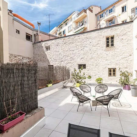 Апартаменты Amazing 3 Bdrs And Garden Place Du Pin Parking ! Ницца