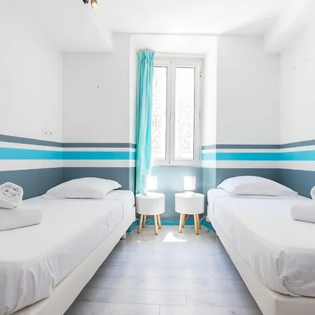 아파트 Amazing 3 Bdrs And Garden Place Du Pin Parking ! 니스