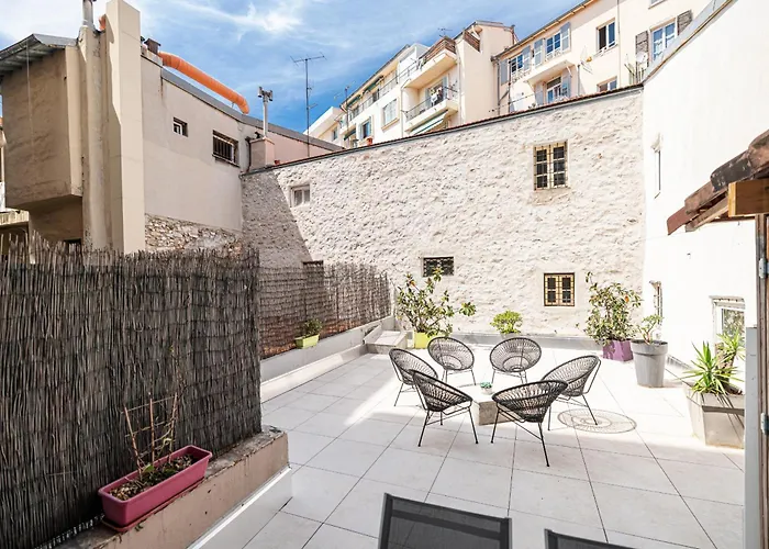 Apartmán Amazing 3 Bdrs And Garden Place Du Pin Parking ! Nice